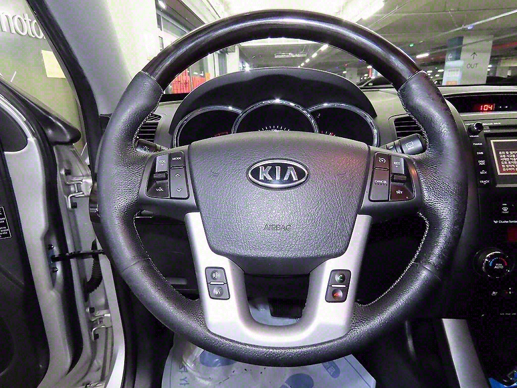 KIA Sorento - Vista 8