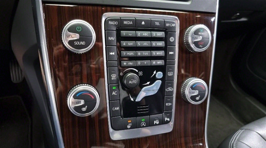 Volvo V60 2017 Negro - Importación desde Corea - HF Imports Iquique - Foto 14