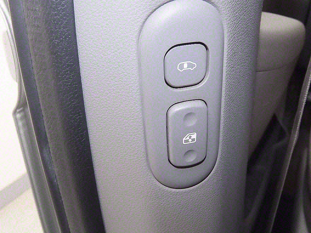 KIA Carnival 2012 Plateado - Importación desde Corea - HF Imports Iquique - Foto 15