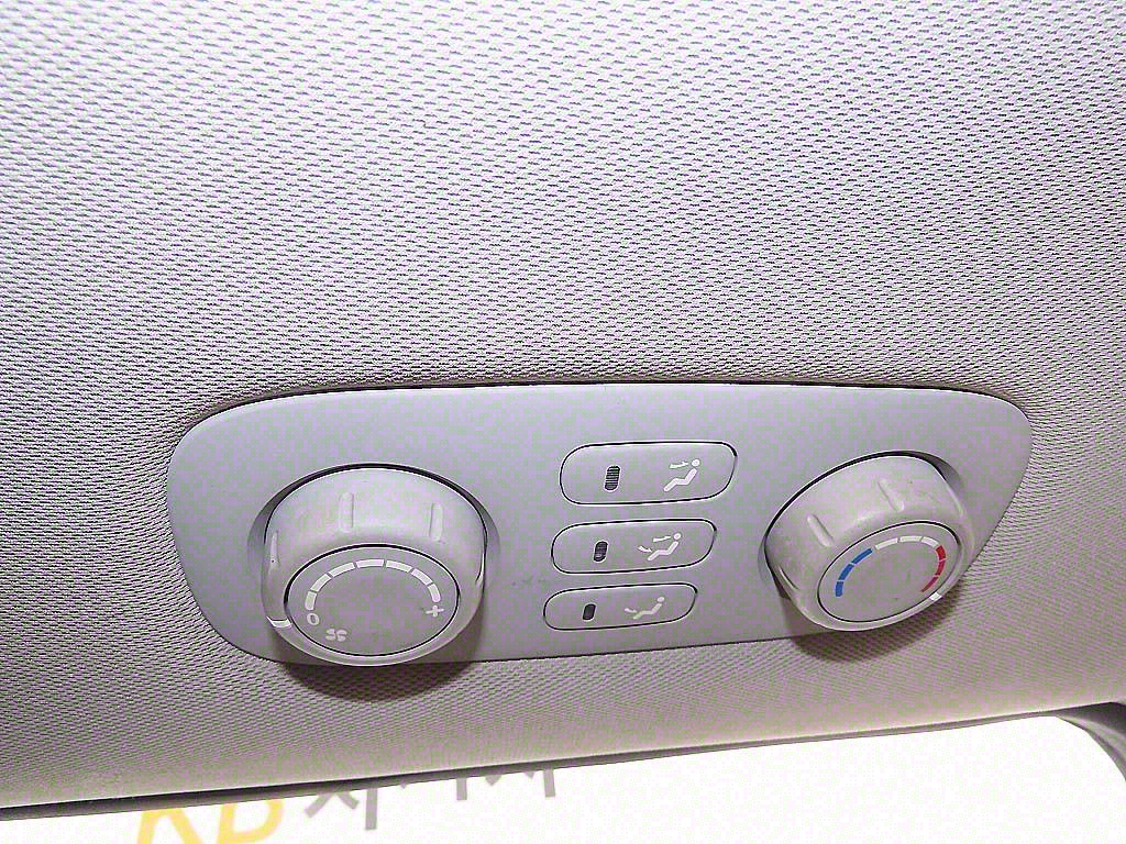 KIA Carnival 2012 Plateado - Importación desde Corea - HF Imports Iquique - Foto 16