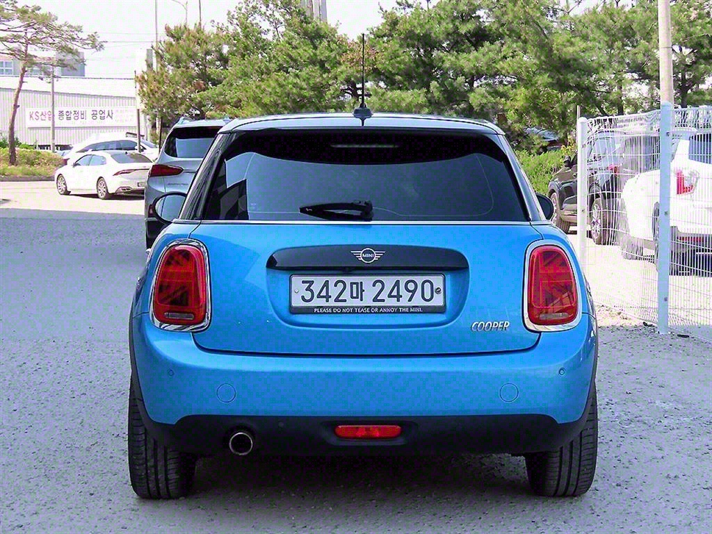 Mini Cooper - Vista 4