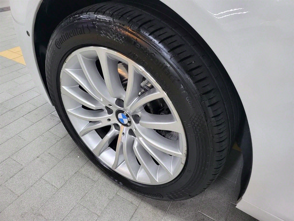 BMW 5 Series - Vista 6