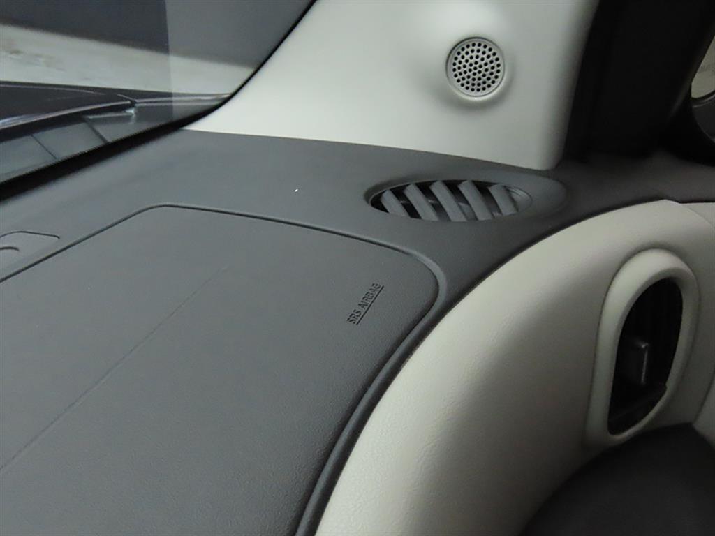 Nissan Cube - Vista 12