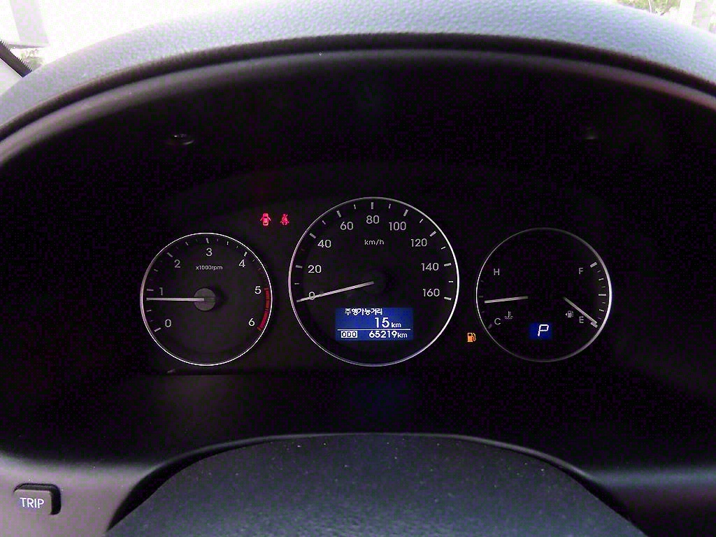 HYUNDAI Starex - Vista 10