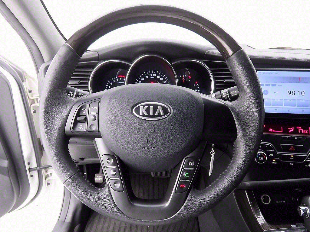 KIA K5 - Vista 11