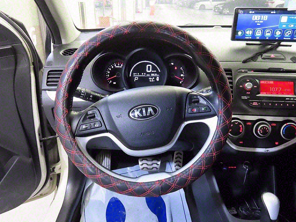 KIA Morning - Vista 8