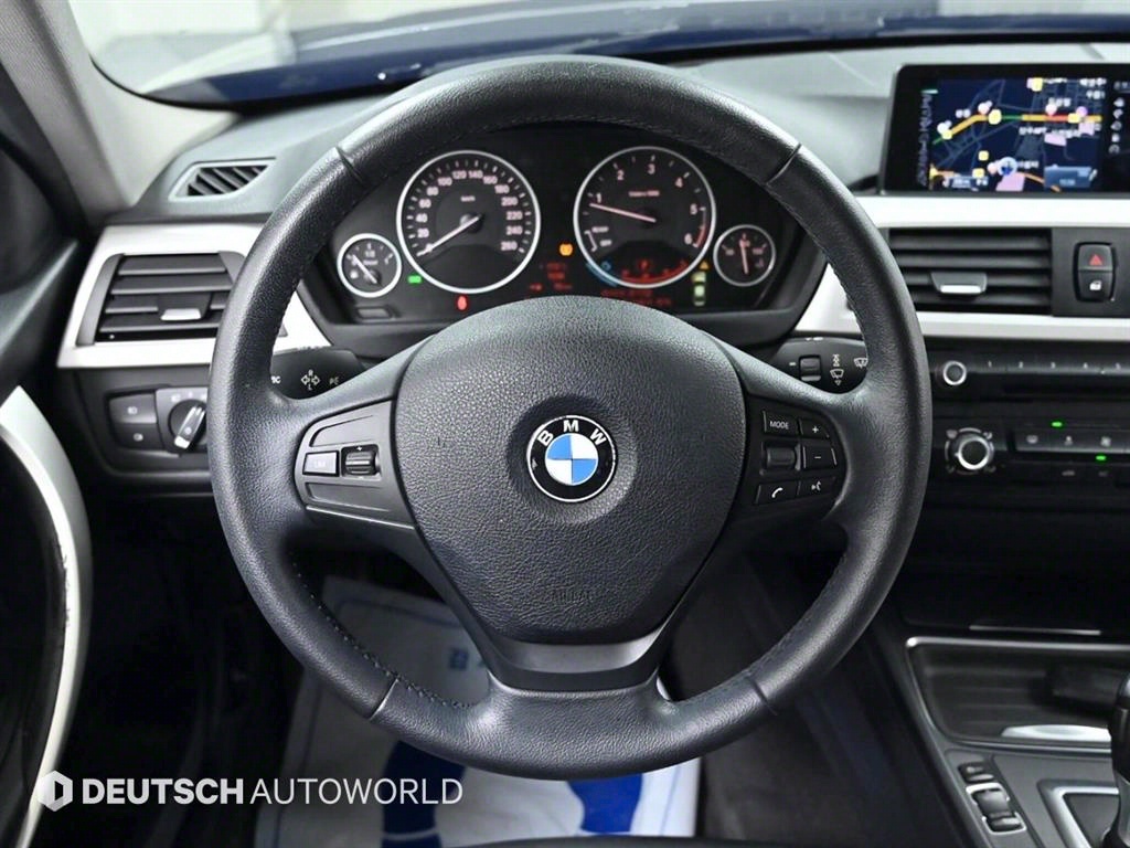 BMW 3 series 2013 Azul - Importación desde Corea - HF Imports Iquique - Foto 13