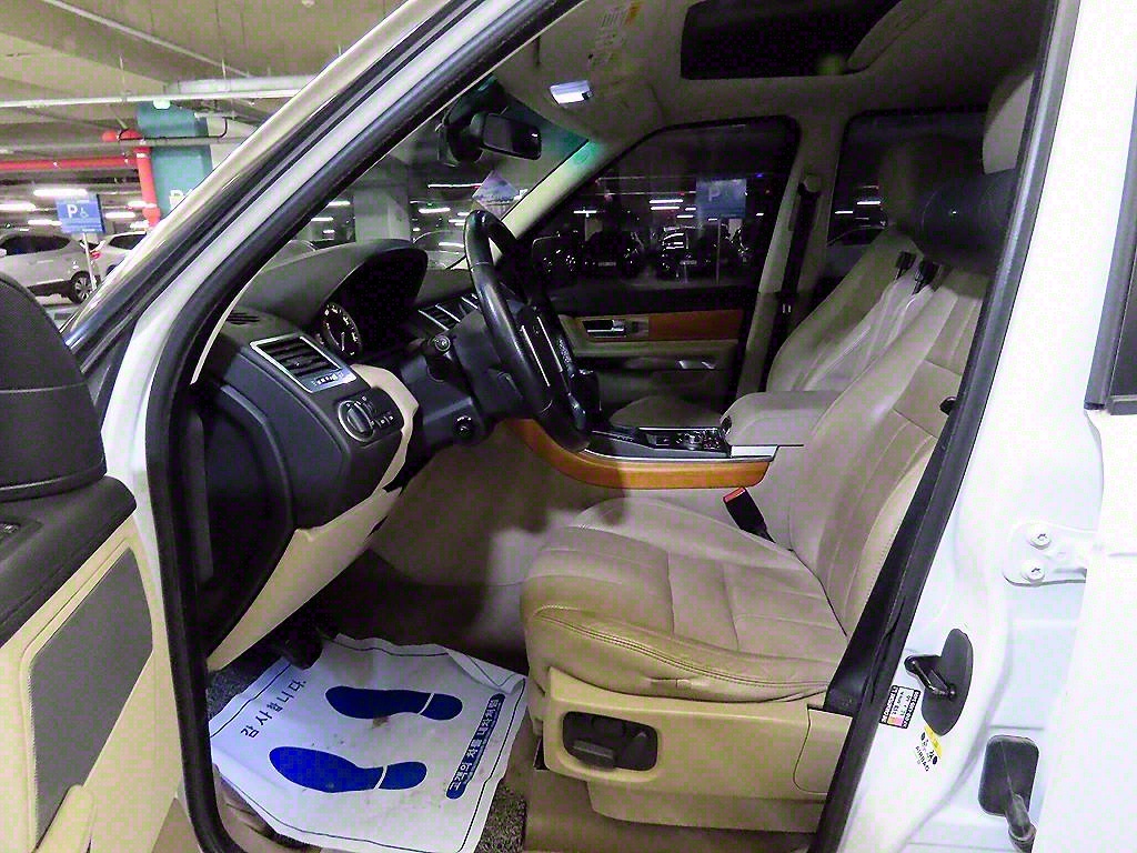 Land Rover Range Rover Sports - Vista 6