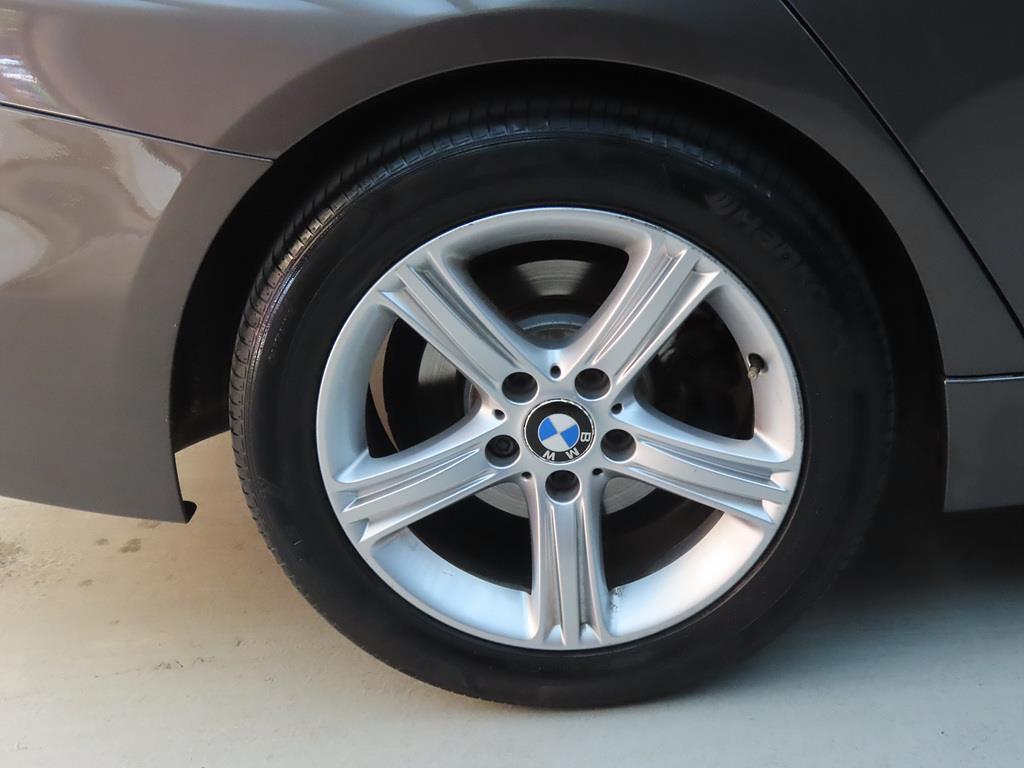 BMW 3 series 2013 Café - Importación desde Corea - HF Imports Iquique - Foto 20