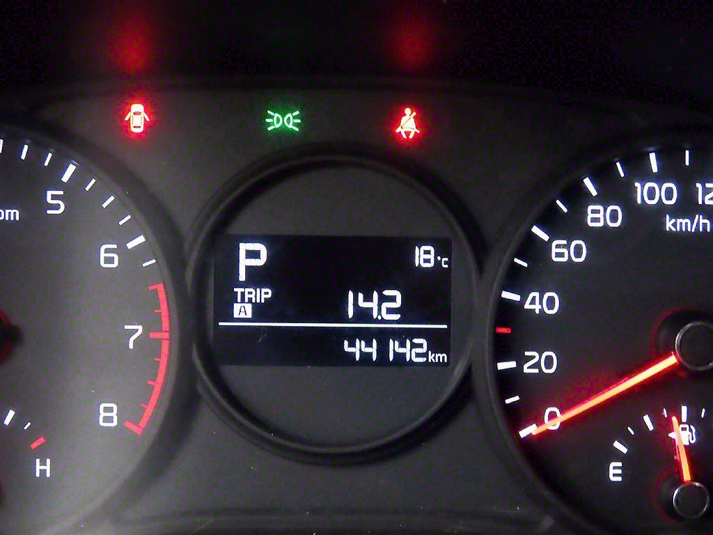 KIA Morning - Vista 8