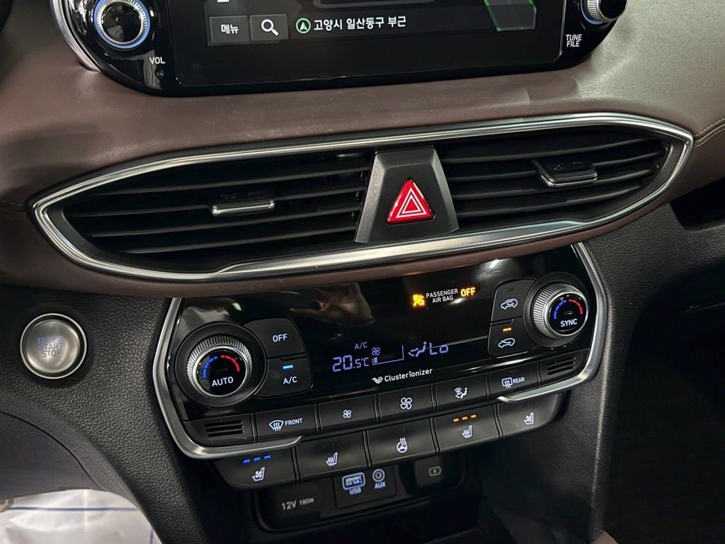 HYUNDAI Santa Fe - Vista 9