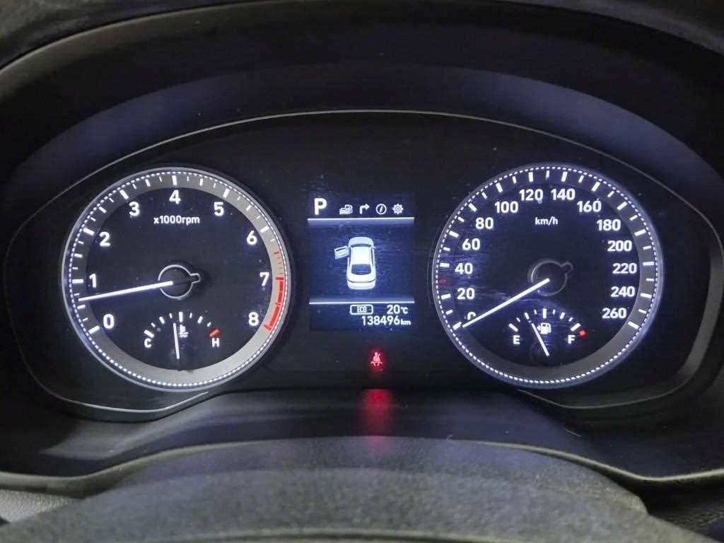 HYUNDAI Grandeur - Vista 6