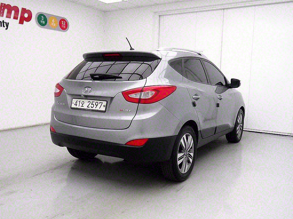 HYUNDAI Tucson - Vista 4