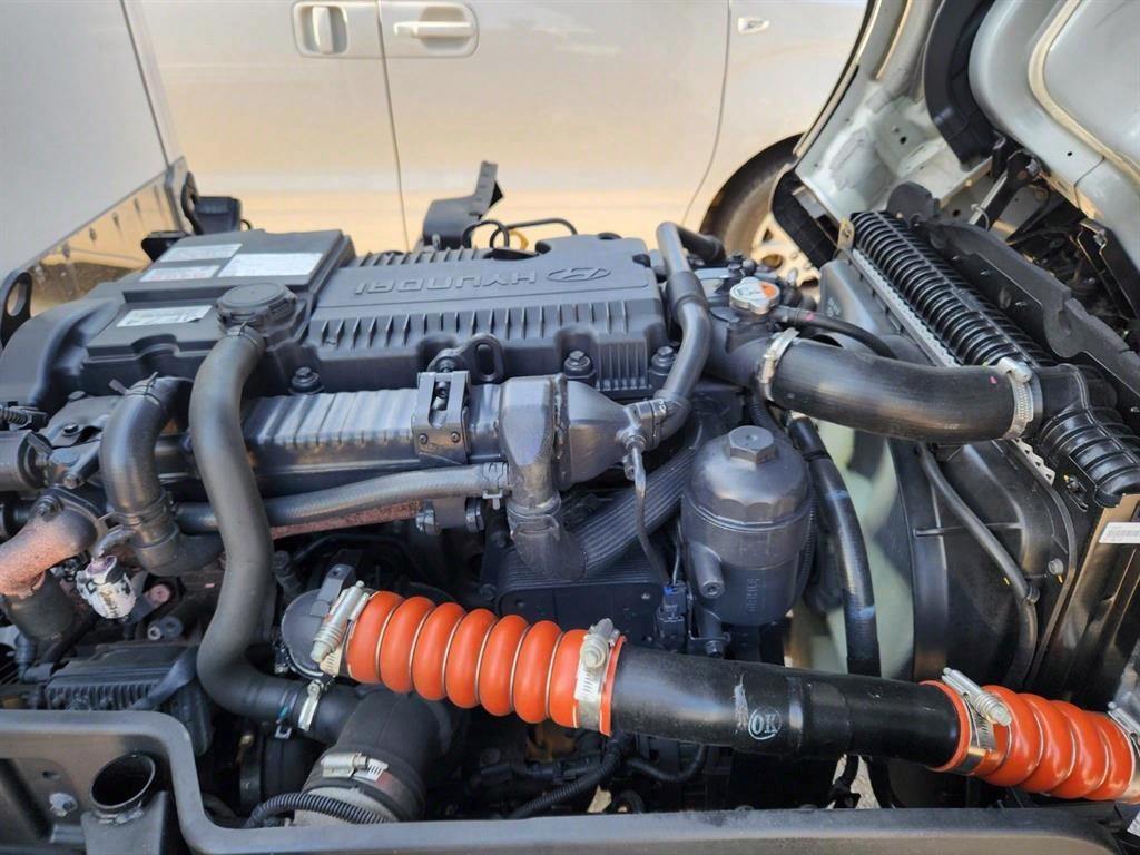 medium and large cargo truck 2023 Blanco - Importación desde Corea - HF Imports Iquique - Foto 15