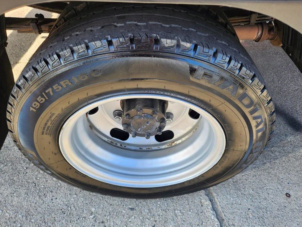 medium and large cargo truck 2023 Blanco - Importación desde Corea - HF Imports Iquique - Foto 19