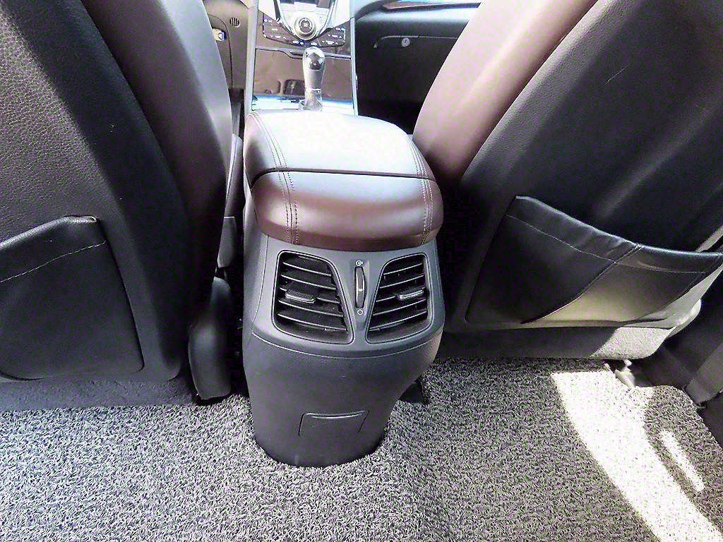 HYUNDAI Grandeur 2011 Negro - Importación desde Corea - HF Imports Iquique - Foto 17