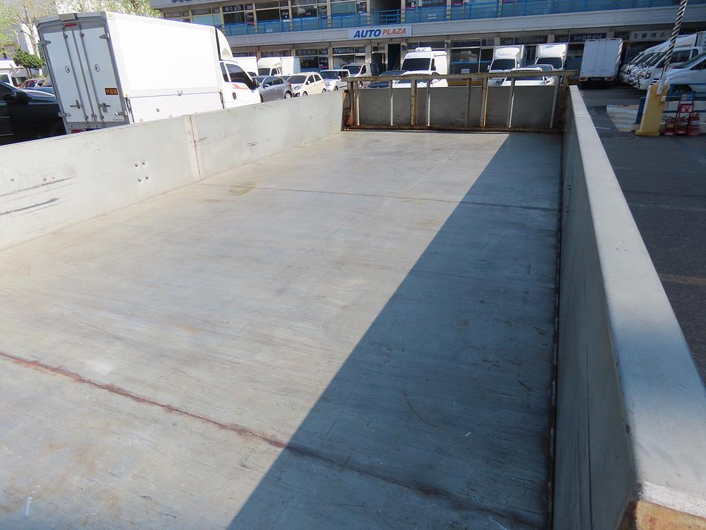 medium and large cargo Cargo 2023 Blanco - Importación desde Corea - HF Imports Iquique - Foto 18