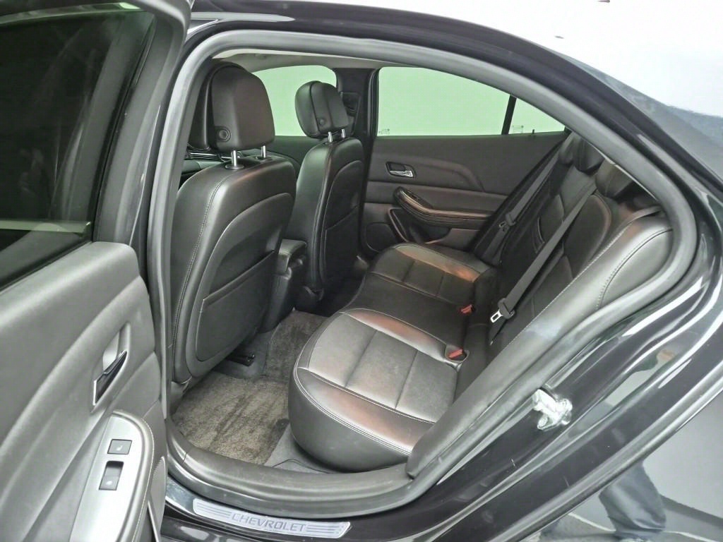 Chevrolet Malibu - Vista 12