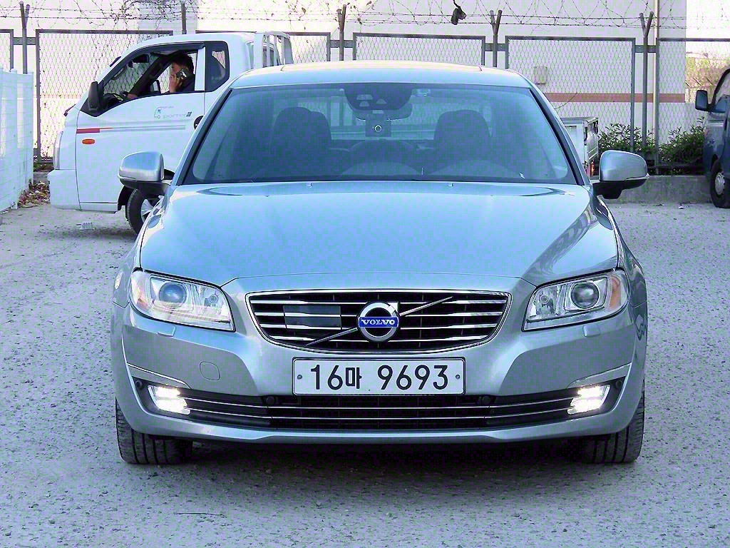 Volvo S80