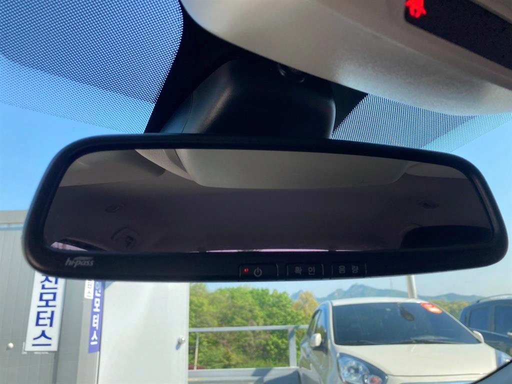 SAMSUNG SM6 - Vista 11