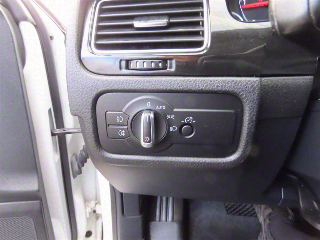 Volkswagen Touareg 2012 Blanco - Importación desde Corea - HF Imports Iquique - Foto 13