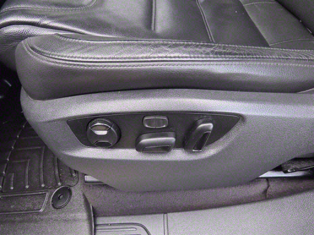 Volkswagen Touareg 2012 Blanco - Importación desde Corea - HF Imports Iquique - Foto 12