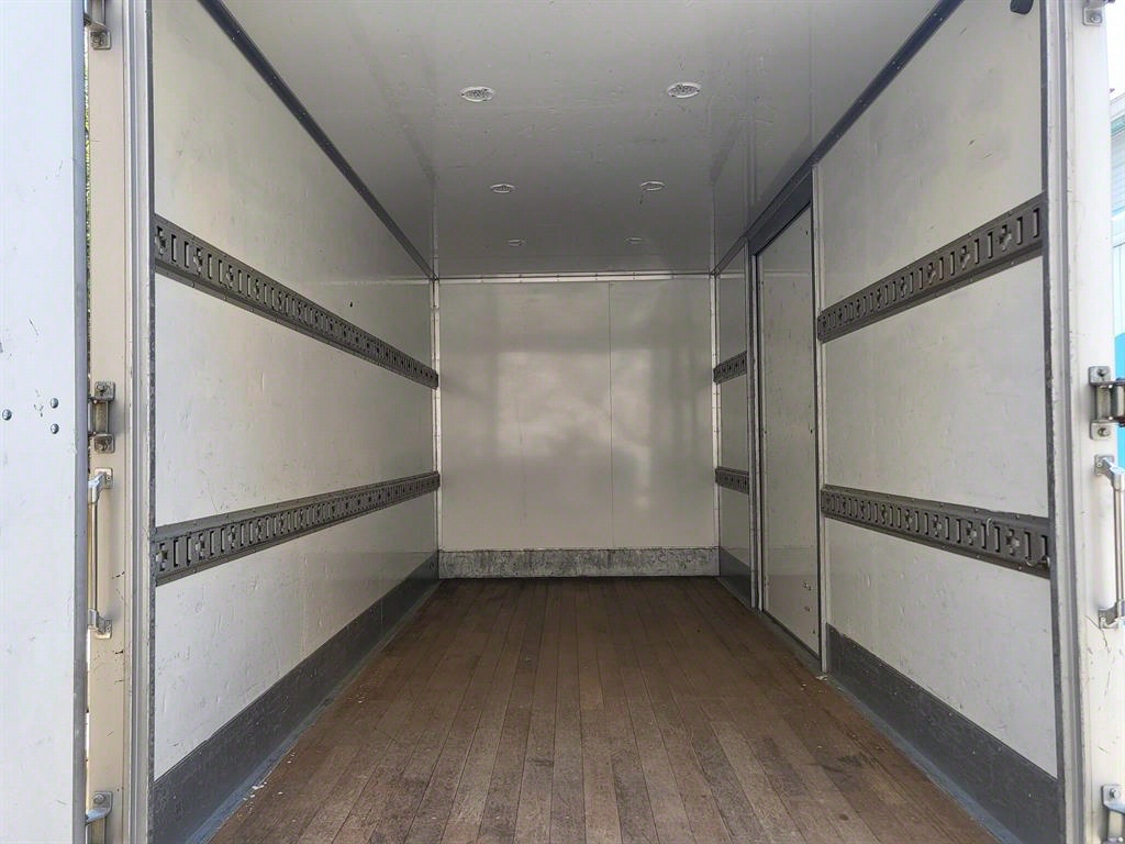 medium and large cargo truck 2020 Blanco - Importación desde Corea - HF Imports Iquique - Foto 15