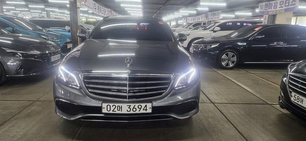 Mercedes Benz E class