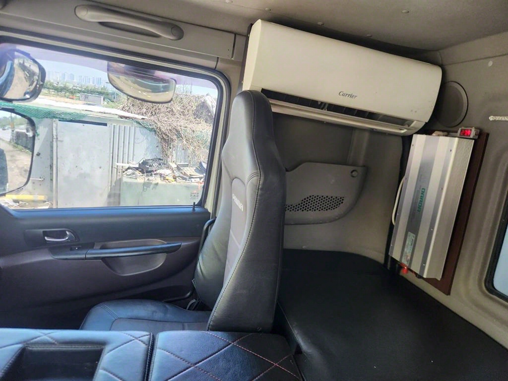 medium and large cargo truck 2016 Blanco - Importación desde Corea - HF Imports Iquique - Foto 14