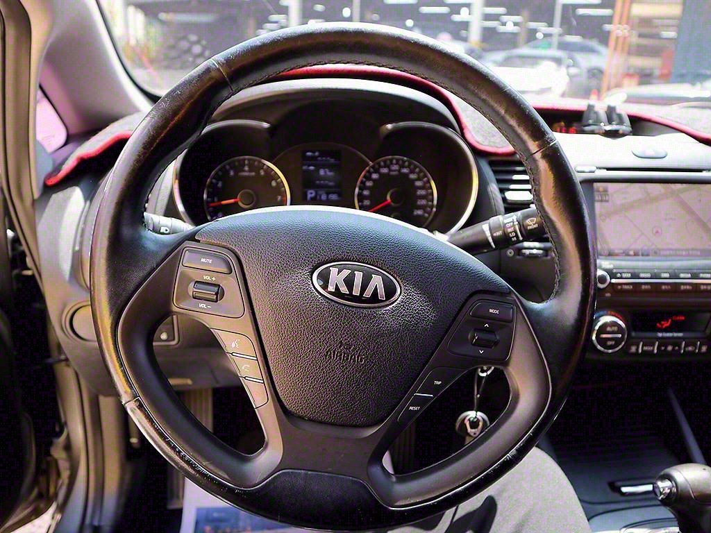 KIA K3 2015 Gris - Importación desde Corea - HF Imports Iquique - Foto 8
