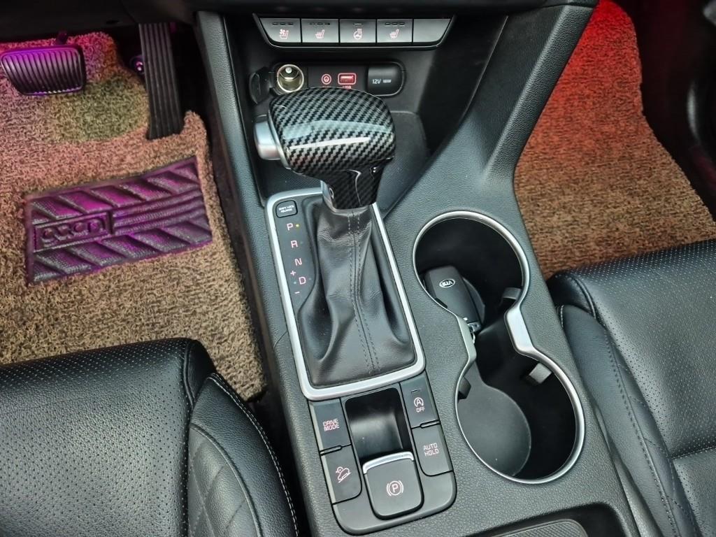 KIA Sportage - Vista 8