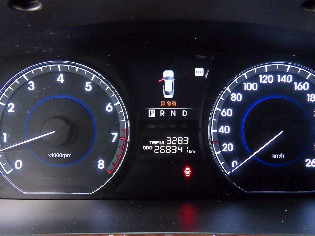 HYUNDAI Equus - Vista 9