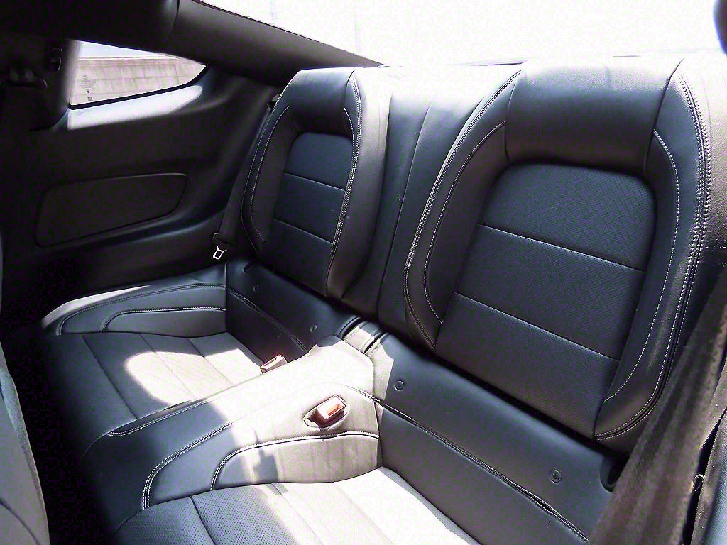 Ford Mustang - Vista 6