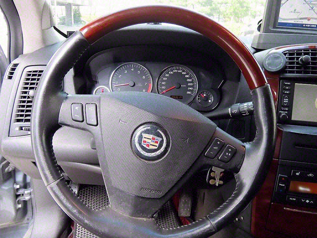 Cadillac SRX - Vista 8