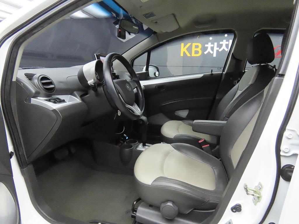 Chevrolet Spark - Vista 5