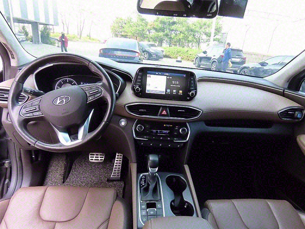 HYUNDAI Santa Fe - Vista 7