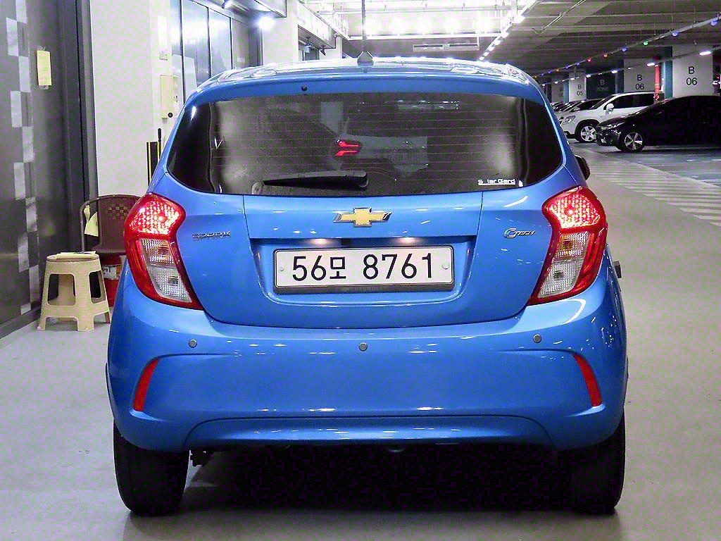 Chevrolet Spark - Vista 5