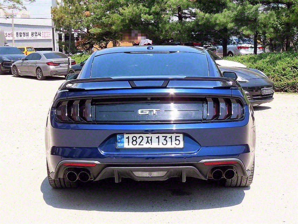 Ford Mustang - Vista 4