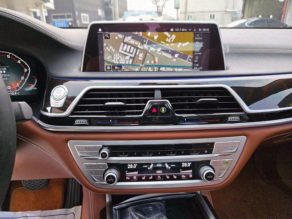 BMW 7 Series - Vista 10