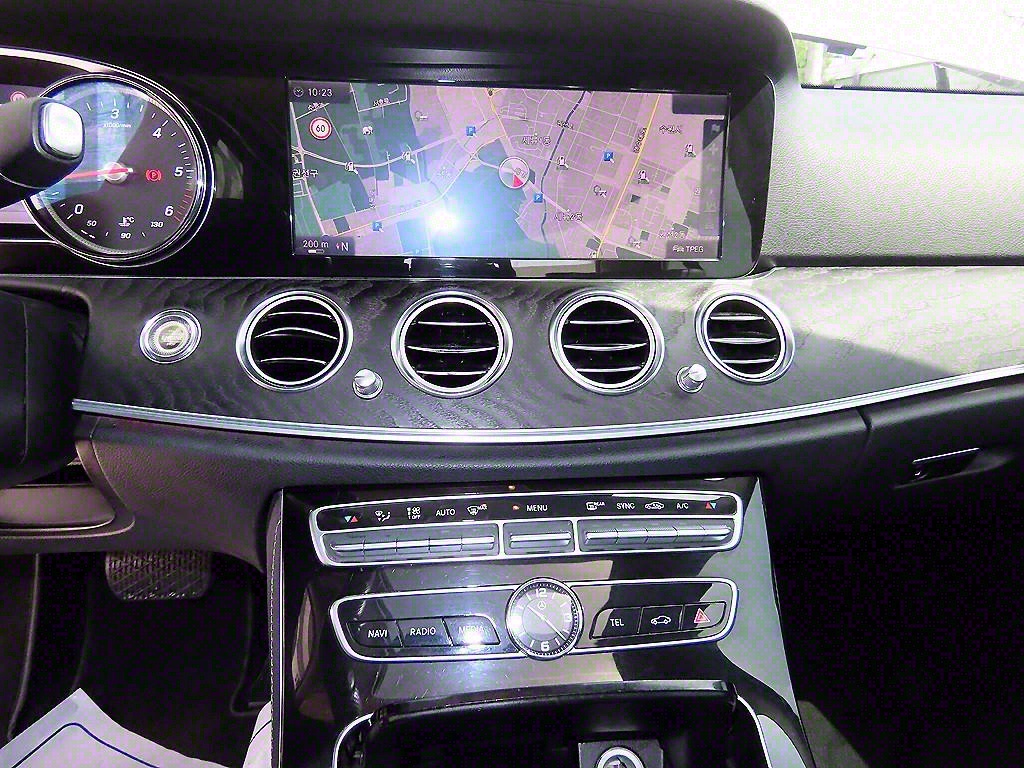 Mercedes Benz E class 2017 Blanco - Importación desde Corea - HF Imports Iquique - Foto 13