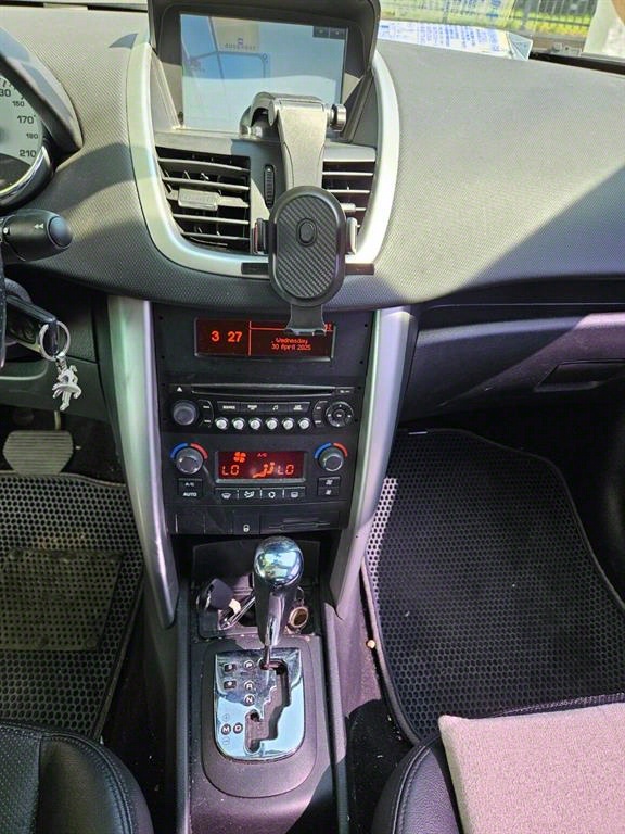 Peugeot 207 - Vista 11