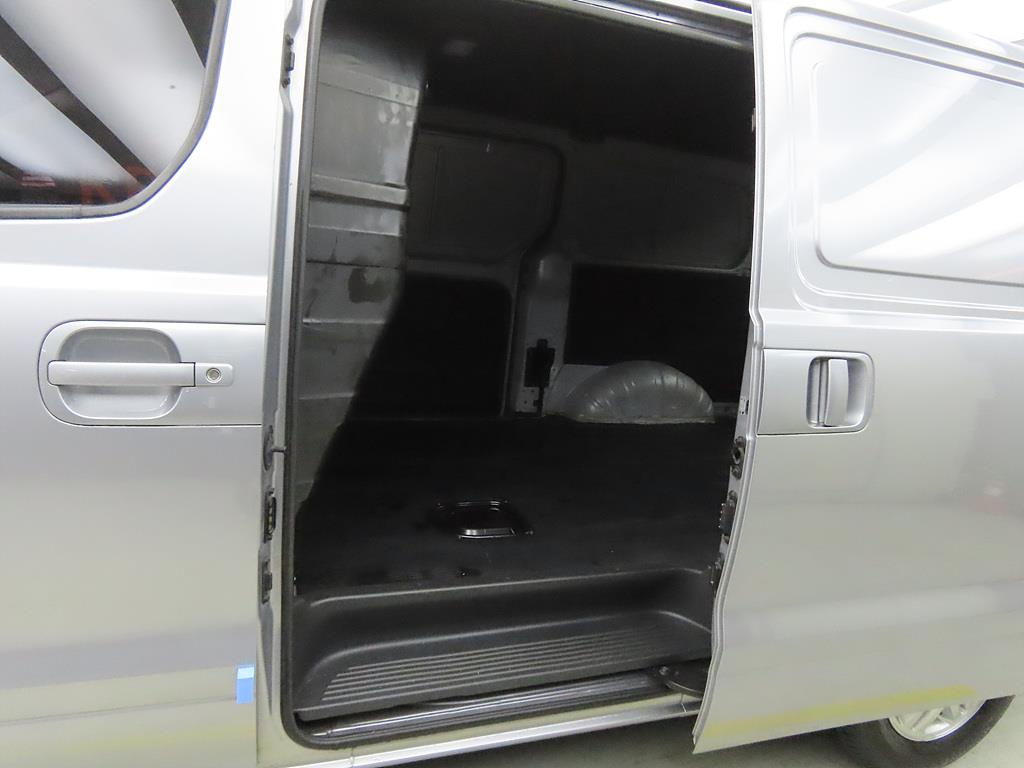 HYUNDAI Starex 2021 Gris - Importación desde Corea - HF Imports Iquique - Foto 16