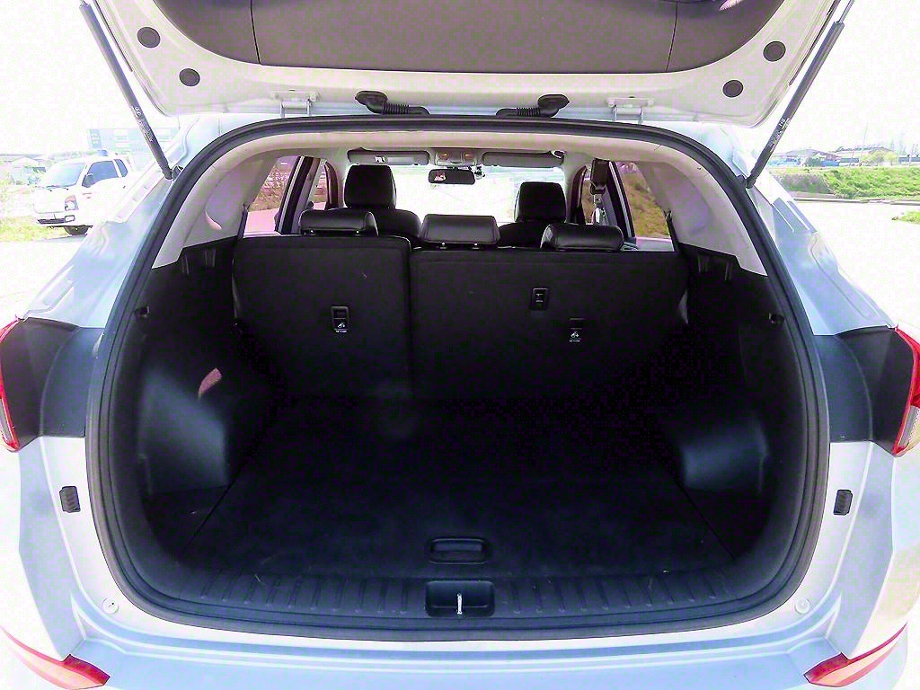 HYUNDAI Tucson 2016 Gris - Importación desde Corea - HF Imports Iquique - Foto 16