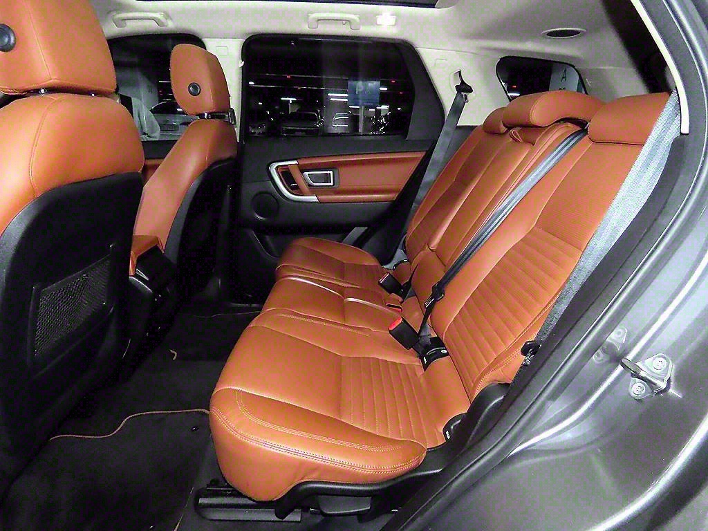 Land Rover Discovery Sports - Vista 7