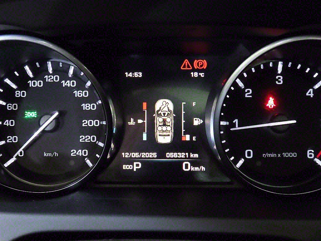 Land Rover Discovery Sports - Vista 9