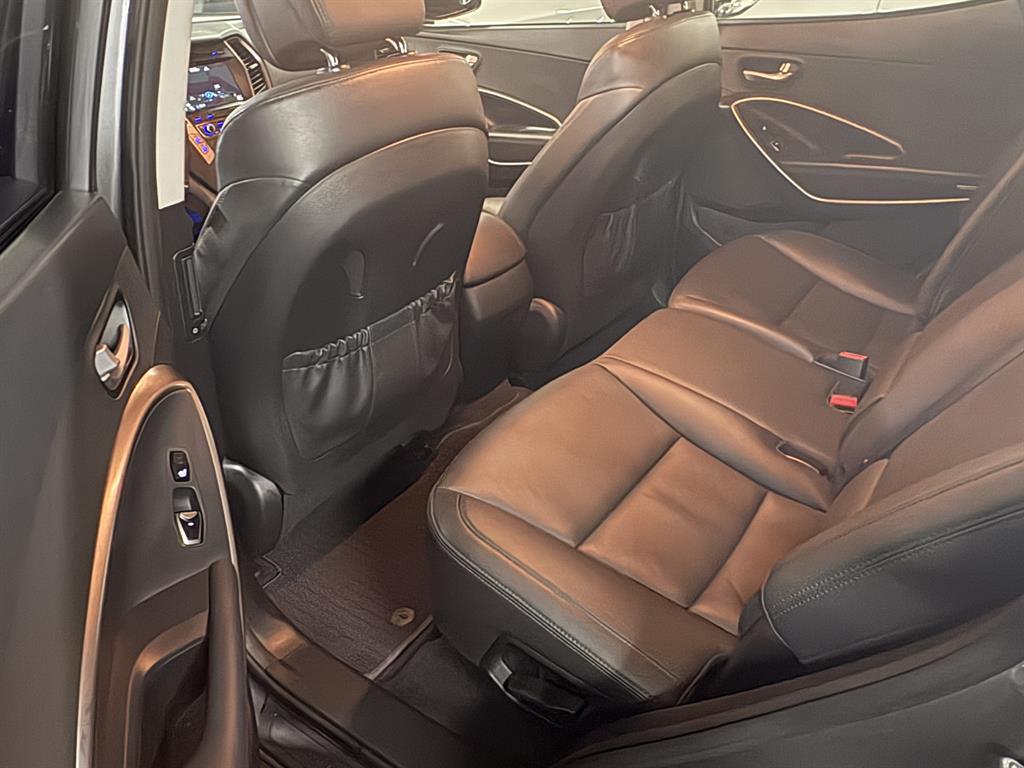 HYUNDAI Santa Fe - Vista 5