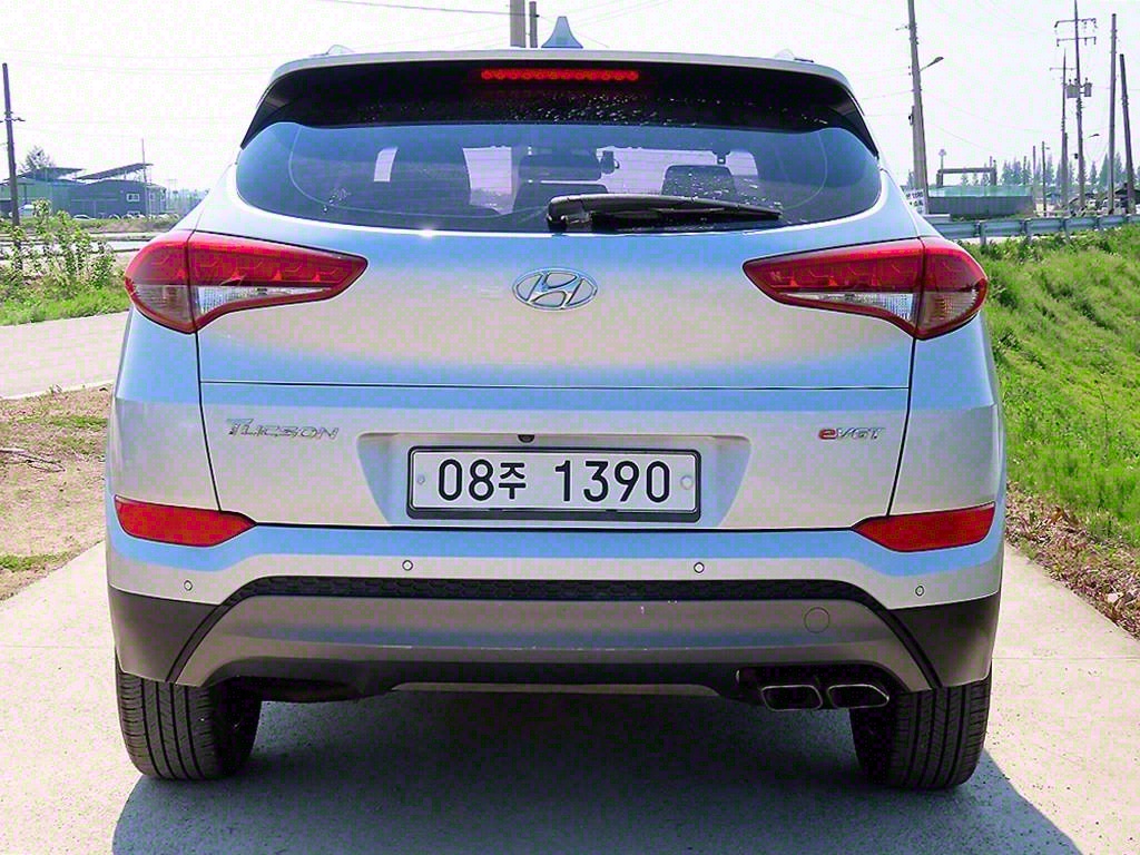 HYUNDAI Tucson - Vista 4