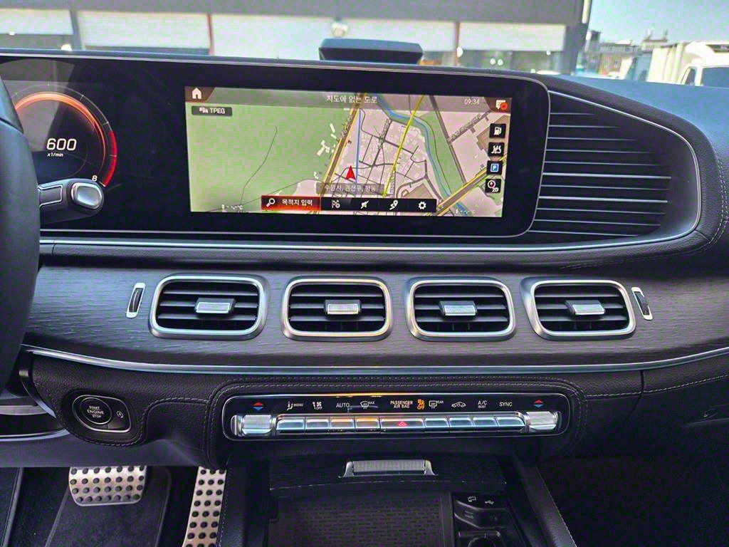 Mercedes Benz GLS Class - Vista 9