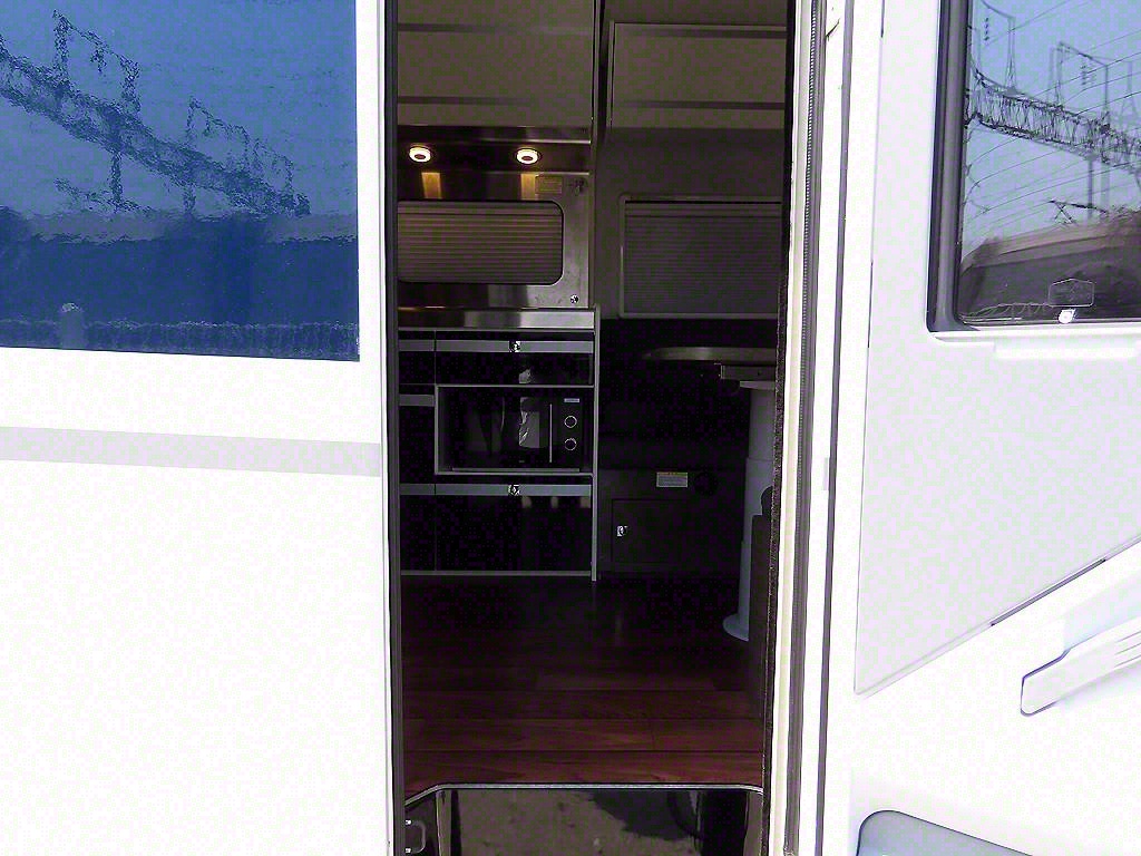 medium and large cargo Special - Vista 8