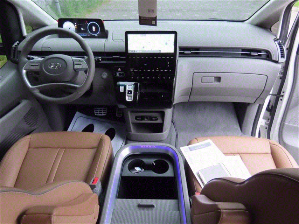 HYUNDAI Staria 2023 Blanco - Importación desde Corea - HF Imports Iquique - Foto 13